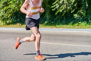 viejo corriendo. foto