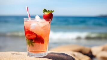 ai generado un vaso de fresas frío refrescante bebida en mar antecedentes a soleado verano día, neural red generado imagen foto