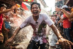 ai generado tailandés hombre jugando agua en Songkran festival bokeh estilo antecedentes con generativo ai foto