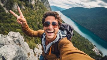 ai generativo loco hermoso hombre tomando un selfie en un escénico paisaje foto