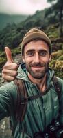 ai generativo hermoso viajero tomando un selfie durante un excursión en un bosque foto