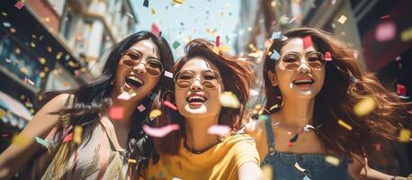 ai generado celebrando felicidad, joven Asia mujer afro pelo bailando con grande sonrisa lanzamiento vistoso papel picado en festival fiesta foto