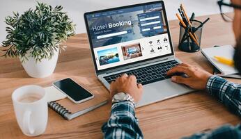 Online hotel accommodation booking website provide modish reservation system . Travel technology concept . photo