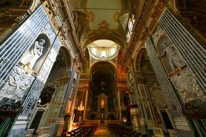 chiesa dei santi victorioso mi carlo - Génova, Italia foto