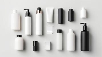 ai generado blanco belleza producto botellas en un blanco antecedentes. un rango de protección de la piel embalaje, minimalista diseño, negro y blanco. Bosquejo. concepto de moderno productos cosméticos, uniforme belleza productos foto