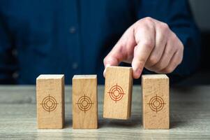 Choose a priority goal. Target audience and customers. Effective goal selection. Understanding the market. Optimize strategies for maximum impact. photo