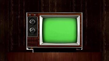 vecchio nostalgia televisione o tv mostrando film e video verde schermo