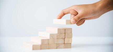 Business risks in the business. Requires planning Meditation must be careful in deciding to reduce the risk in the business. As the game drew to a wooden block from the tower photo