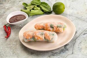 Vietnamese spring roll with prawn photo