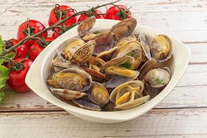 Vongole shellfish mollusc clem with butter photo