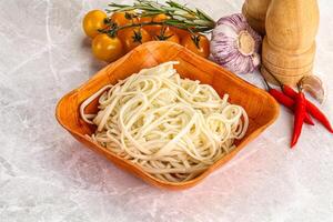 tradiciona asiático cocina - udon fideos foto