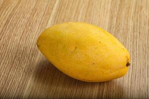 dulce maduro jugoso tropical mango Fruta foto