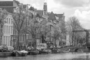 el ciudad de Amsterdam en Holanda foto