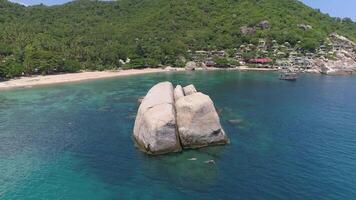 Snorkeling in Coral Bay - Explore Underwater World video