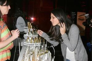 Olivia Munn GBK MTV Movie Awards Gifting Suites  Crimson  Opera Los Angeles,  CA May 30, 2008 photo