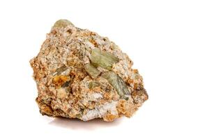 macro Roca apatito mineral en blanco antecedentes foto