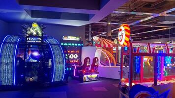 Fun Machines and Games at Galaxy Plaza Tour at Night Which is Located at Central Luton City of England UK. Feb 4th, 2024 video