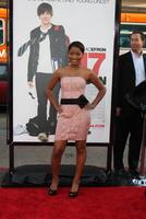 keke palmero llegando a el 17 de nuevo estreno a de grauman chino teatro en los ángeles, California en abril 14, 2009 foto