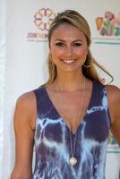 stacy keibler llegando a un hora para héroes celebridad carnaval beneficiando el elizabeth vidriado pediatría SIDA Fundación a el wadsworth teatro jardines en madera del oeste , California en junio 7, 2009 2009 foto