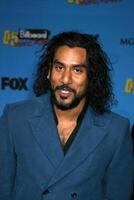 naveen Andrews 2005 cartelera premios mgm jardín arena las vega, Nevada diciembre 6, 2005 foto