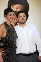 Jamie-Lynn Sigler  Jerry Ferrara  arriving  at the World Premiere of Hangover at Grauman's Chinese Theater in Los Angeles, CA  on June 1, 2009   2009 photo