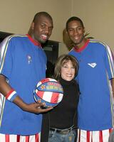 Kate Linder and Globetrotters Harlem Globetrotters Game Staples Center Los Angeles, CA February 20, 2006 photo