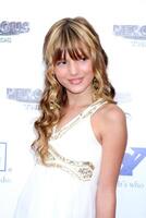 Bella Thorne arriving at the 2009 Hero Awards at the Universal Backlot  in Los Angeles, CA  on May 29, 2009   2009 photo