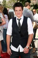 Josh Hutcherson  arriving at the premiere of Journey to the Center of the Earth at the Village Theater in Westwood, CA on June 29, 2008 photo