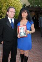 marimacho Patricio su autor helena darras llegando a el Saturno premios 2009 a el náufragos en burbank, California en junio 24, 2009. 2009 foto