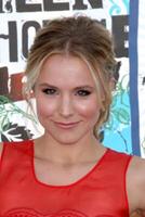 LOS ANGELES - AUGUST 8  Kristen Bell arrivals at the 2010 Teen Choice Awards at Gibson Ampitheater at Universal  on August 8, 2010 in Los Angeles, CA photo