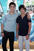 LOS ANGELES - AUGUST 8  David Henrie  Brother arrivals at the 2010 Teen Choice Awards at Gibson Ampitheater at Universal  on August 8, 2010 in Los Angeles, CA photo