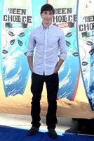 LOS ANGELES - AUGUST 8  Justin Long arrivals at the 2010 Teen Choice Awards at Gibson Ampitheater at Universal  on August 8, 2010 in Los Angeles, CA photo