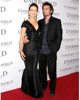 Kate Beckinsale Len Wiseman Underworld Evolution World Premiere Cinerama Dome Los Angeles, CA January 11, 2006 photo