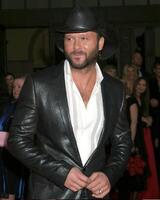 Tim McGraw 2005 American Music Awards Shrine Auditorium Los Angeles, CA November 22, 2005 photo