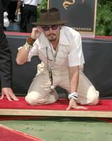 Johnny profundo huella de la mano y Huella ceremonia para Johnny profundo de grauman chino teatro los ángeles, California septiembre dieciséis, 2005 foto