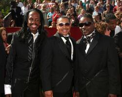 Earth Wind and Fire Primetime Emmys 2005 Shrine Auditorium Los Angeles, CA September 18, 2005 photo