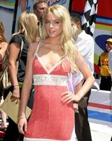 lindsay lohan Herbie completamente cargado estreno el Capitán teatro los ángeles, California junio 19, 2005 foto