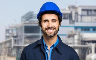 trabajador en un sitio de construcción foto