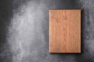 vacío de madera corte tablero en un ligero textura antecedentes foto