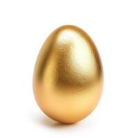 ai generado dorado huevo simboliza prosperidad en blanco foto