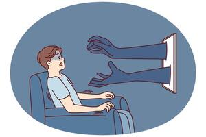 hombre sentado en silla en frente de televisión obtiene asustado ve manos alcanzando fuera desde mostrar. vector imagen