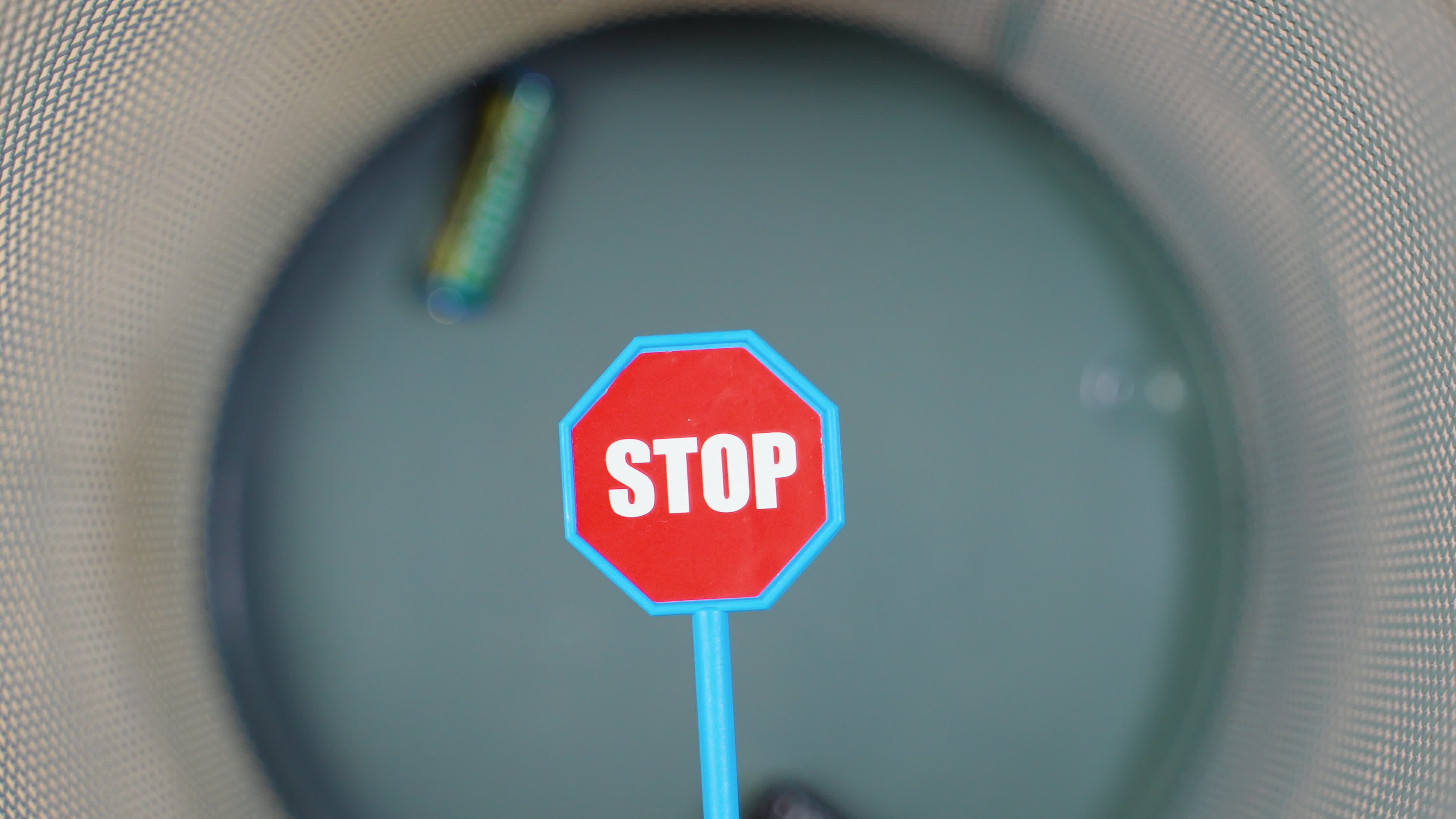 Throw used batteries into the trash. Overflowing used batteries in