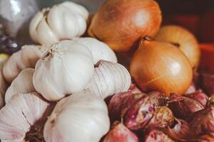 Shallot, garlic and onions photo