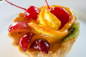 Fruit tartlet closeup photo