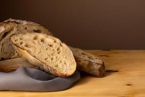 Composition for restaurants or bakeries with sourdough bread and elements used for its preparation. photo