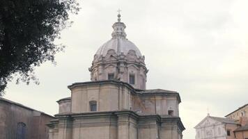 storico tempio nel Spagna. scorta. vacanze, vacanze, giro turistico. video