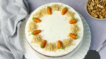 Homemade Easter carrot cake video