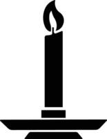 vela en poseedor icono en plano estilo. aislado en representar el tradiciones y símbolo de el Pascua de Resurrección temporada velas en candelabros ardiente luz de una vela fuego vector para aplicaciones, web