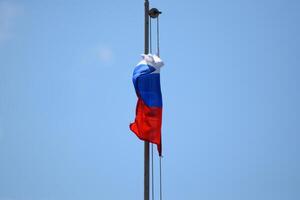 el revoloteando bandera de Rusia. foto