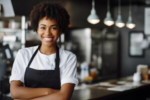 ai generado retrato de un hermosa afro americano hembra cocinero gerente sonriente y posando en un elegante restaurante cocina foto